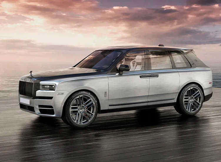 renting-rolls-royce-cullinan-1-3.webp