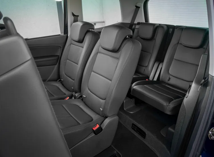 renting-seat-alhambra-5-3.webp