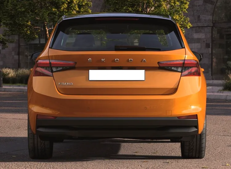 renting-skoda-fabia-8-3.webp