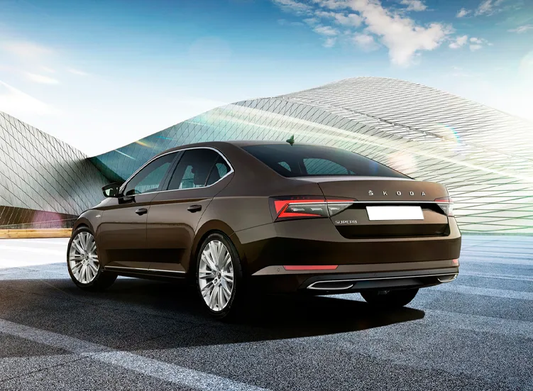 renting-skoda-superb-2