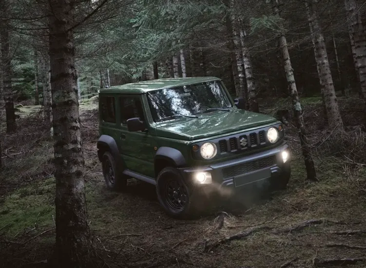 renting-suzuki-jimny-8-3.webp