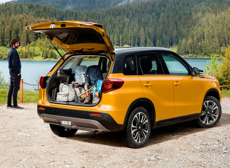 renting-suzuki-vitara-2-7.webp