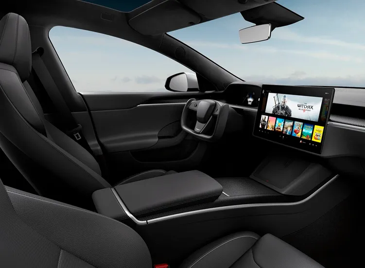 renting-tesla-model-s-7-3.webp