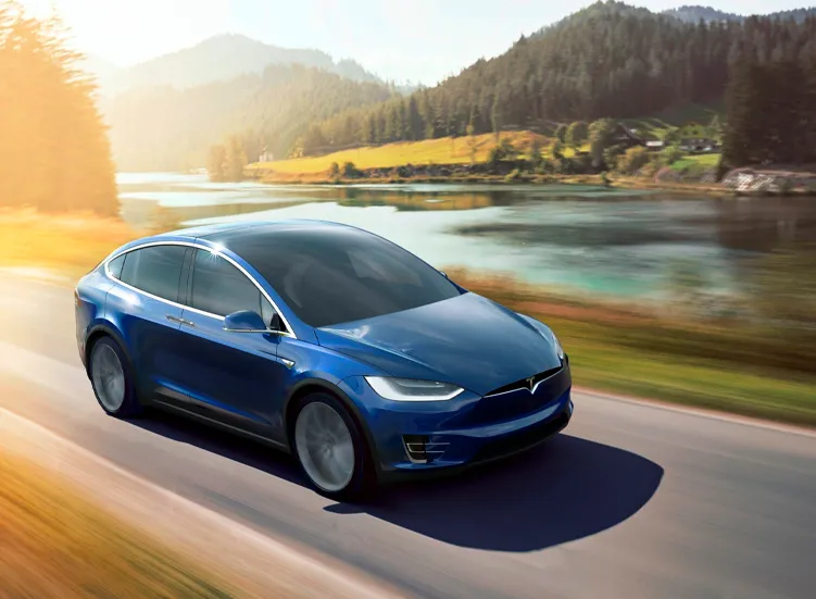 renting-tesla-model-x-8-3.webp