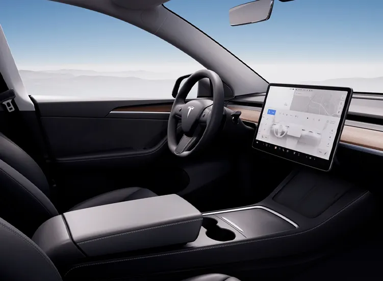 renting-tesla-model-y-2-3.webp