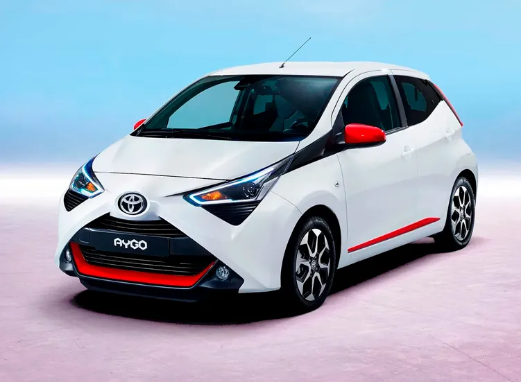 renting-toyota-aygo-1-3.webp