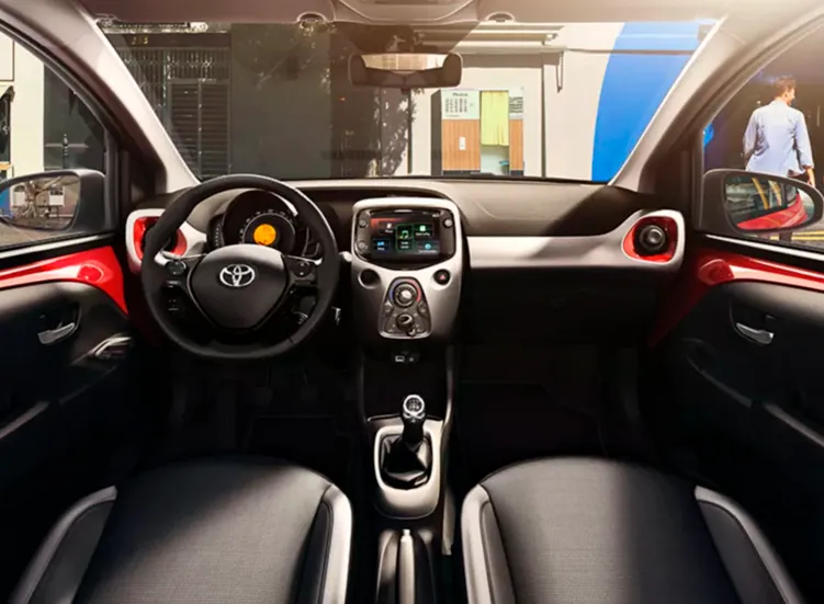 renting-toyota-aygo-3-3.webp