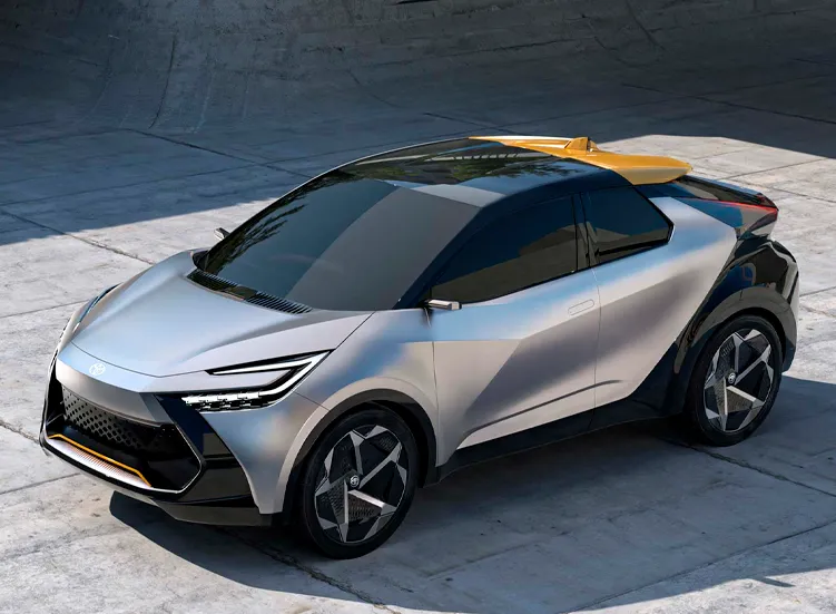 renting-toyota-c-hr-7-3.webp