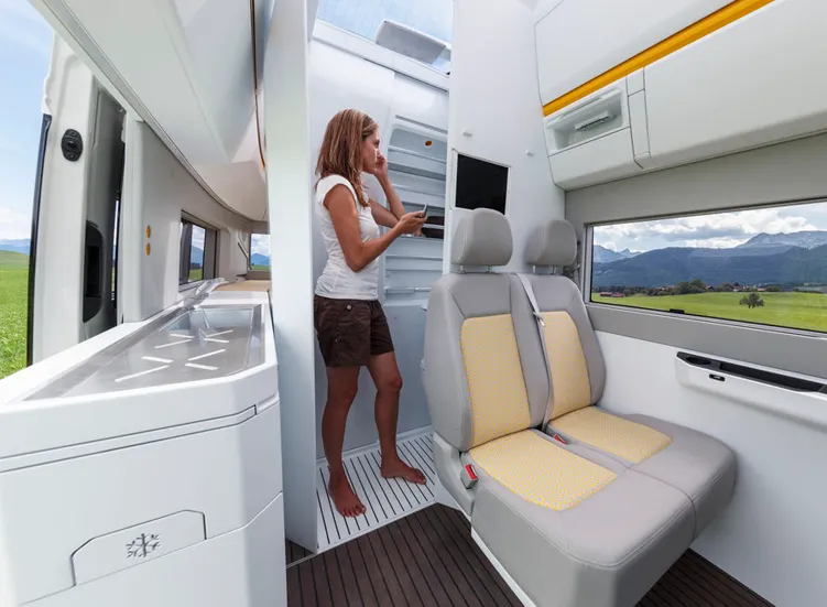 renting-volkswagen-california-3-3.webp