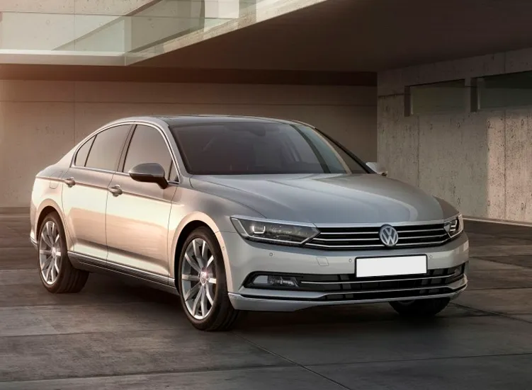 renting-volkswagen-passat-7-3.webp