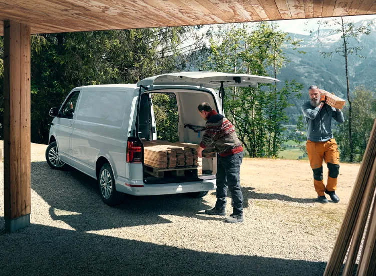 renting-volkswagen-transporter-6-3.webp